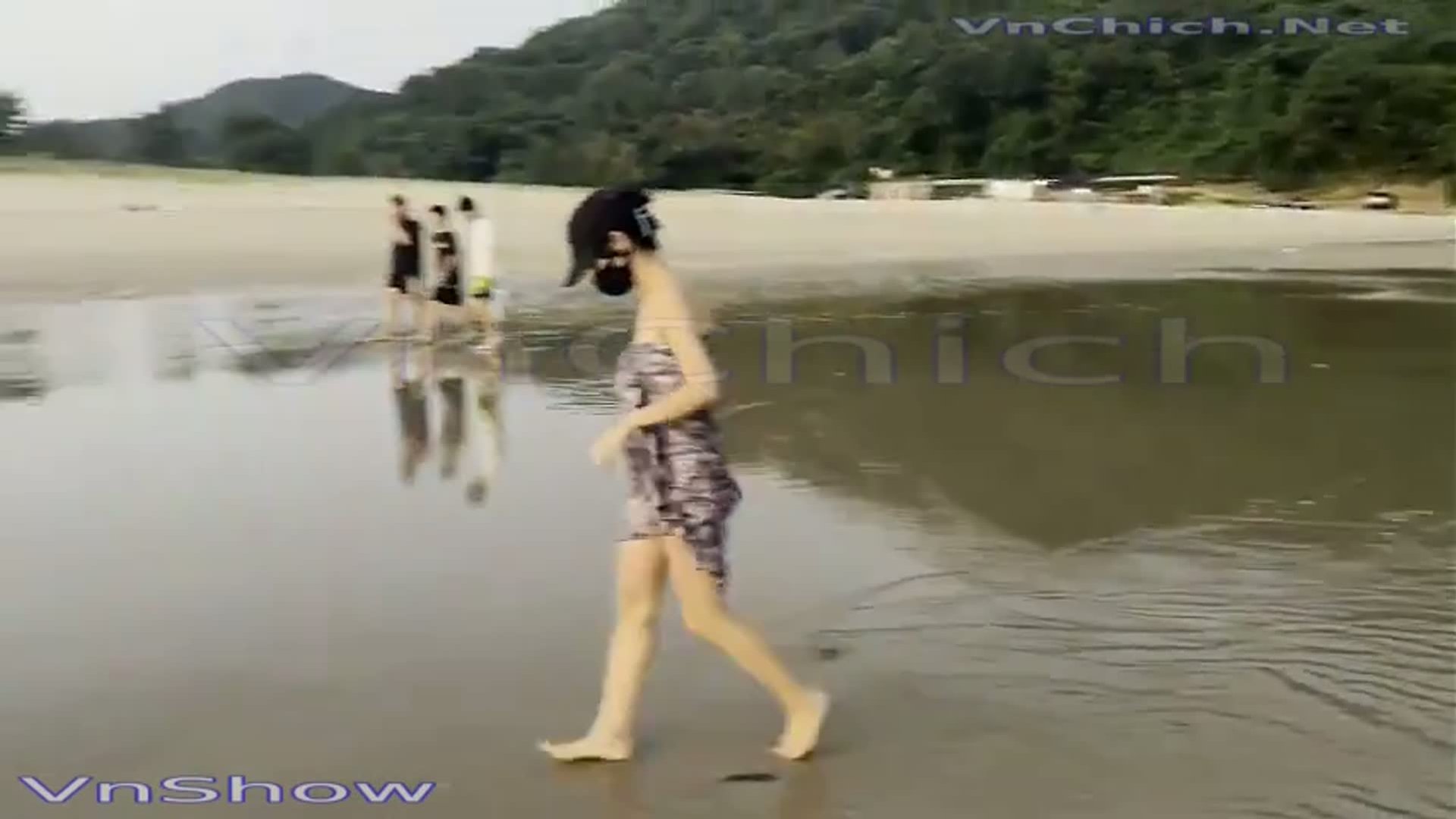 ⁣CikaiMoon tiếp xúc ngoài trời - Video X từ @KizziarRob54268